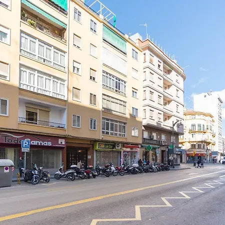 Lovely ! Center With Parking Appartamento Málaga