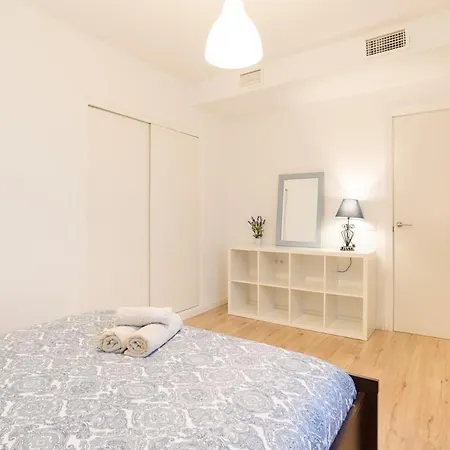 Lovely ! Center With Parking * Malaga