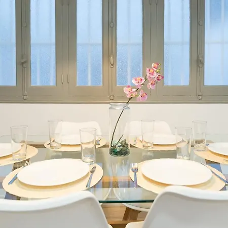 Lovely ! Center With Parking * Malaga